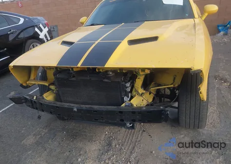 2017 Dodge Challenger Sxt z USA, uszkodzony, nr VIN 2C3CDZAG7HH531774